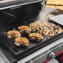 Weber Slate® 30" Rust-Resistant Griddle - Image 2