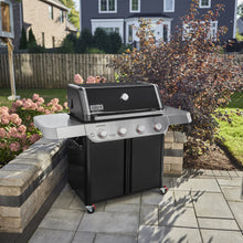 Weber Genesis E-415 Gas Grill - Image 9
