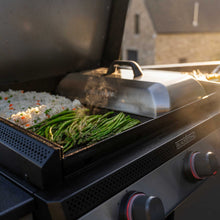 28" Built-In Griddle in Stainless Steel w/Hood (Propane)