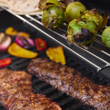 Weber Spirit® E-425C Gas Grill Stealth® Edition - Image 6