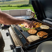 Traeger Flatrock® 2 Zone - product image 5