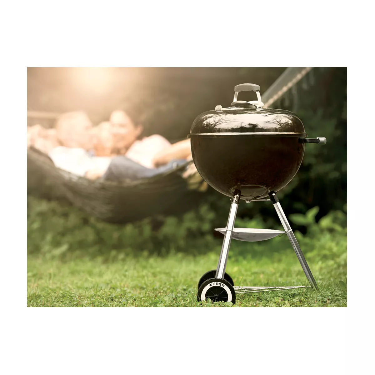 Weber Original Kettle 18-Inch Charcoal Grill 441001 – Black, Porcelain-Enameled Steel, 240 Sq. In.