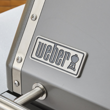 Weber Genesis® E-325W Gas Grill Titanium Edition - Image 2