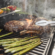 Weber Spirit® E-425C Gas Grill Titanium Edition - Image 6