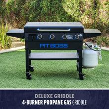 Black Pit Boss Deluxe Griddle 4-Burner Propane Gas Griddle.