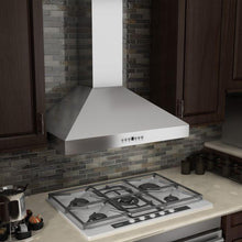 zline-stainless-steel-wall-mounted-range-hood-kl3crn-detail_2_3.jpg